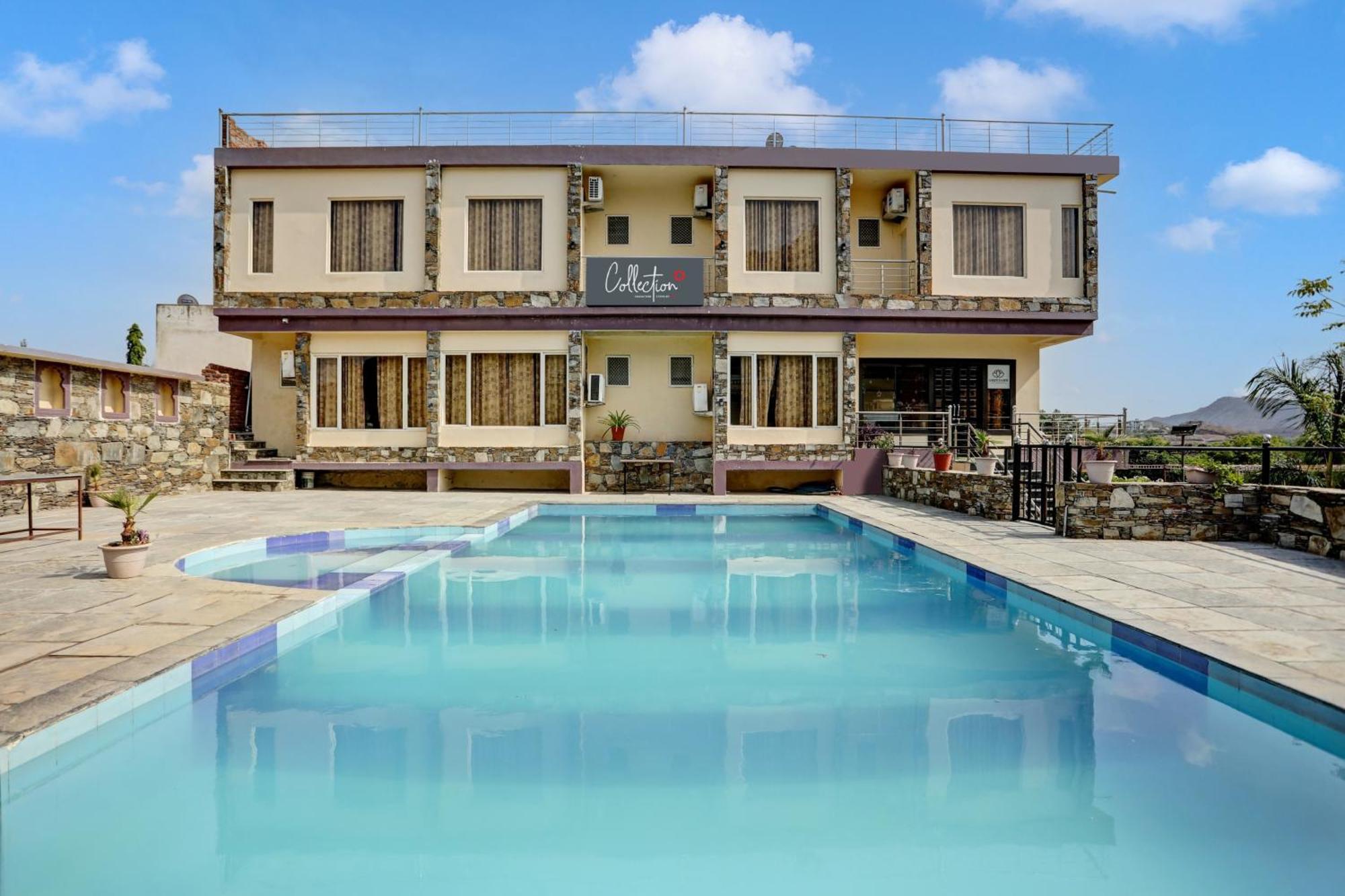 Collection O Amet Garh Hotel อุเดเปอร์ ภายนอก รูปภาพ